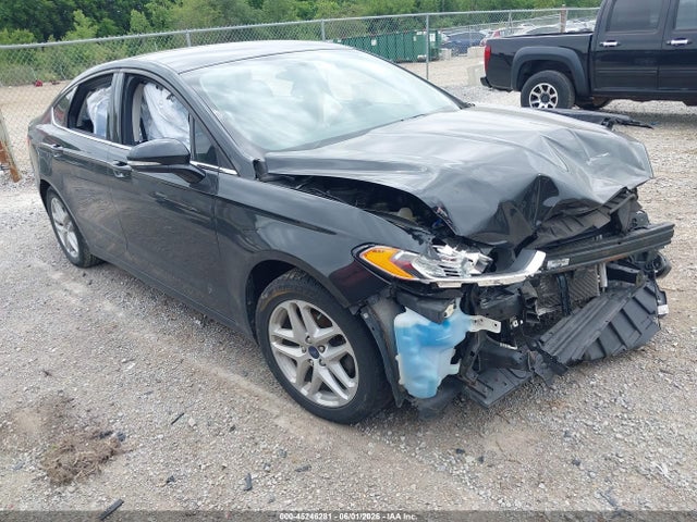 Salvage Ford Fusion Image