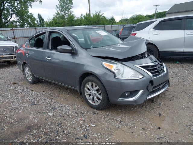 Salvage Nissan Versa Image