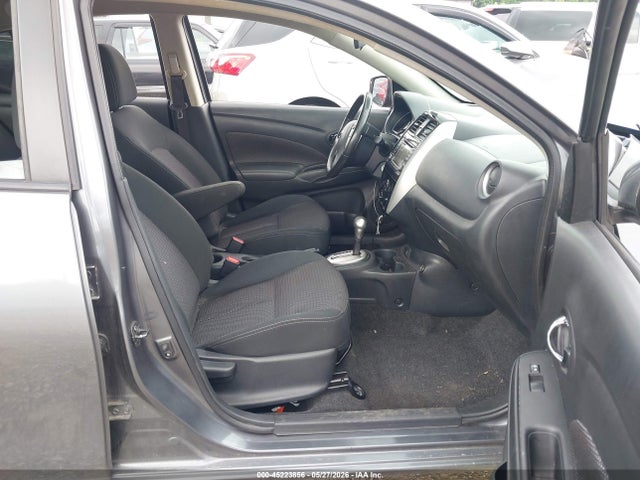 Nissan Versa 1.6 Sv