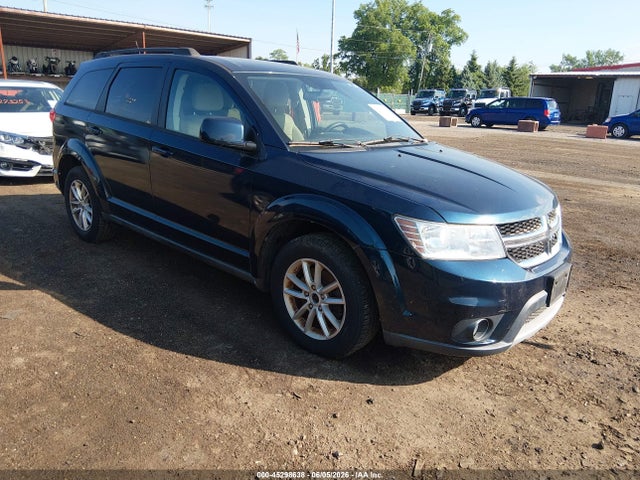 Salvage Dodge Journey Image