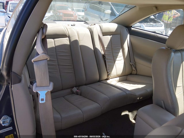 Toyota Camry Sle V6