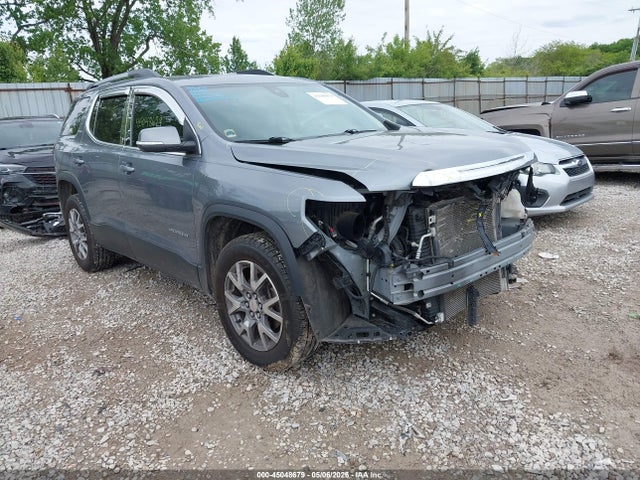 Salvage GMC Acadia Image
