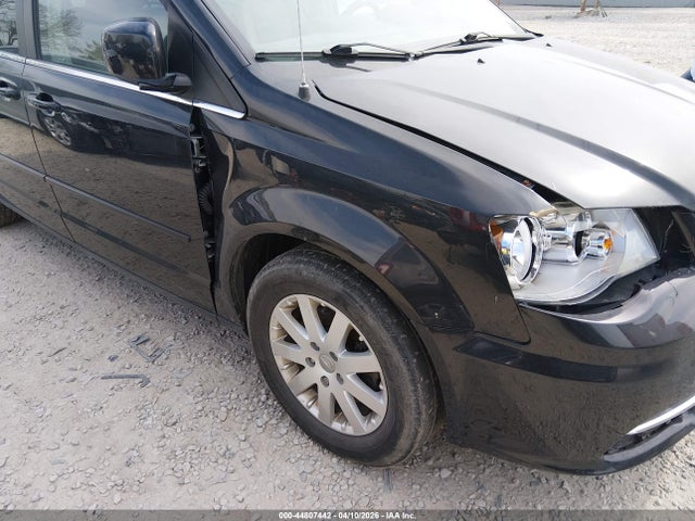 Chrysler Town & Country Lx