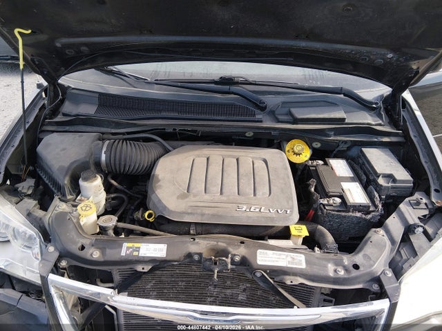 Chrysler Town & Country Lx