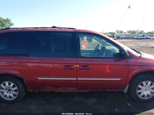 Chrysler Town & Country Touring