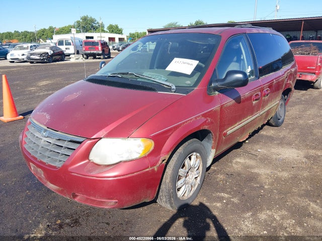 Chrysler Town & Country Touring