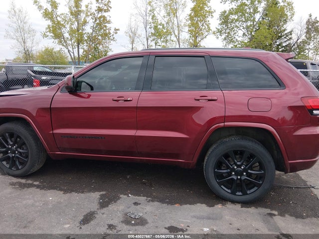 Jeep Grand Cherokee Altitude 4x4