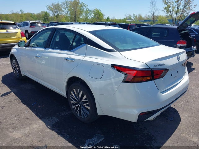 Nissan Altima Sv Intelligent Awd