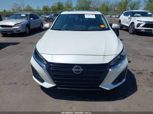 Nissan Altima Sv Intelligent Awd