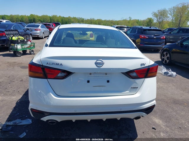 Nissan Altima Sv Intelligent Awd