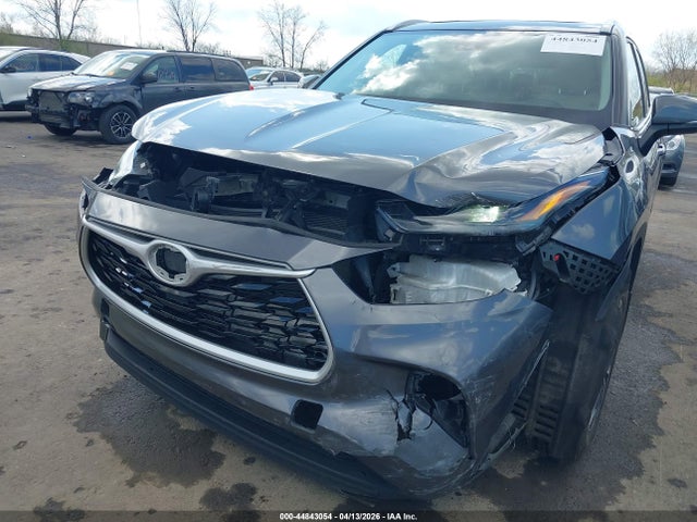 Toyota Highlander Xle