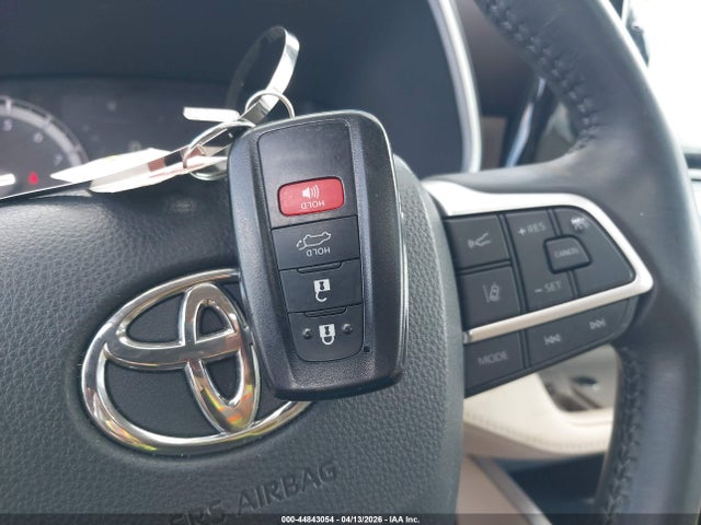 Toyota Highlander Xle