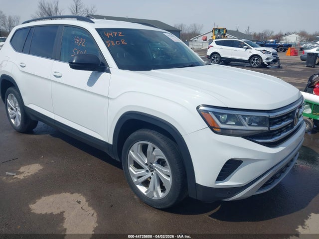 Salvage Volkswagen Atlas Image