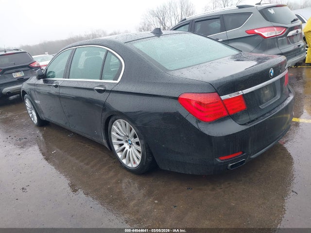 BMW 7 Series Xdrive