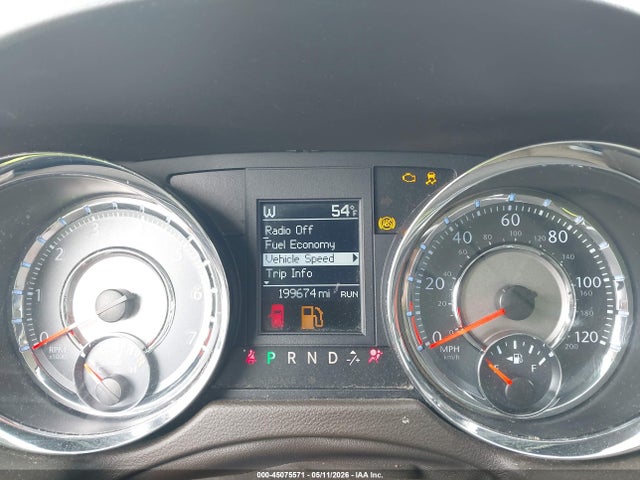 Chrysler Town & Country Touring-l