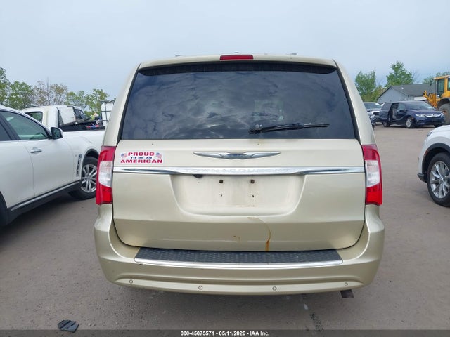 Chrysler Town & Country Touring-l