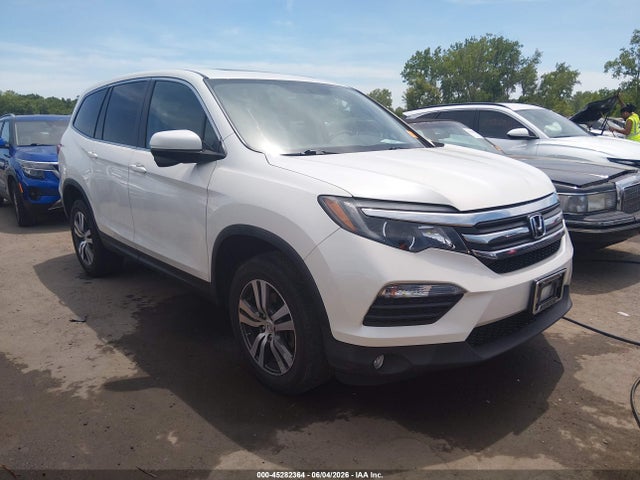 Salvage Honda Pilot Image