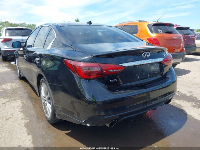 INFINITI Q50 3.0t Luxe