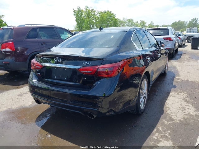 INFINITI Q50 3.0t Luxe