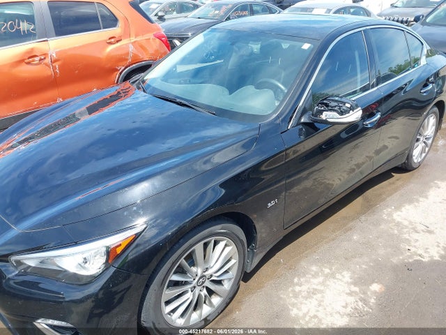 INFINITI Q50 3.0t Luxe