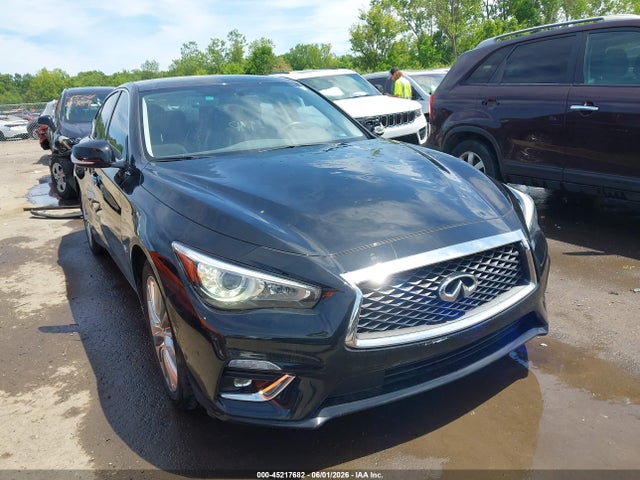 Salvage INFINITI Q50 Image