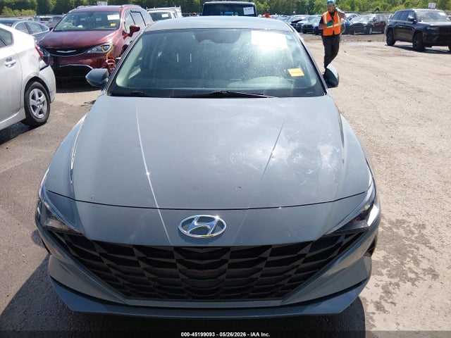 Hyundai ELANTRA Se