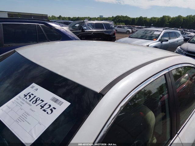 Subaru Legacy 2.5i Premium