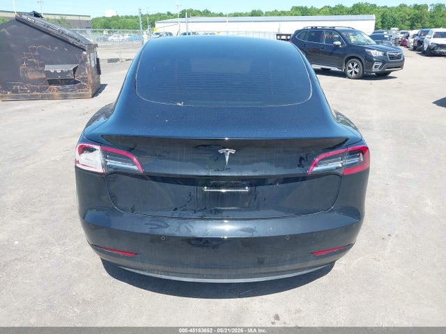 Tesla Model 3 Rear-wheel Drive