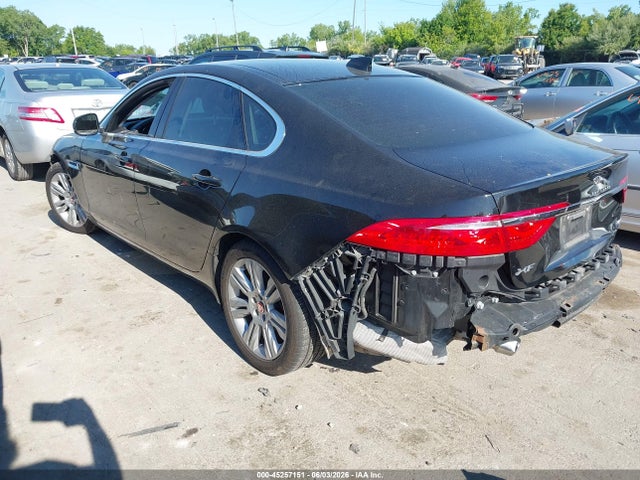 Jaguar XF 35t Premium