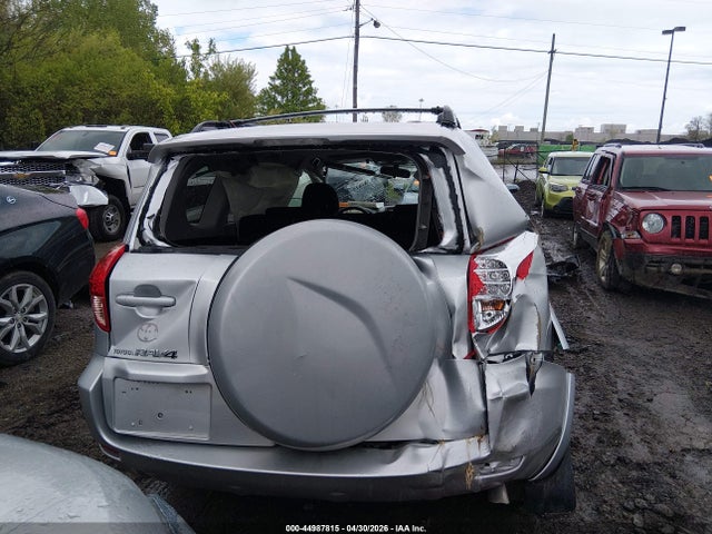 Toyota RAV4 Sport V6