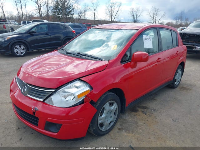 Nissan Versa 1.8s