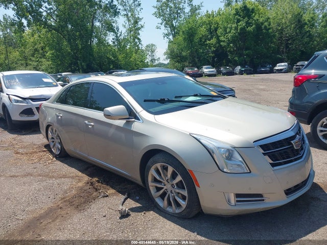 Salvage Cadillac XTS Image