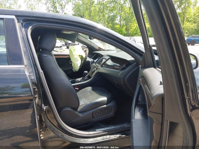 Ford Taurus Limited