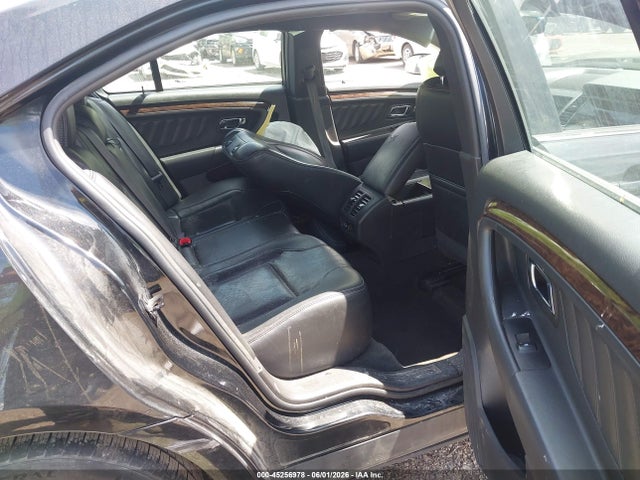 Ford Taurus Limited
