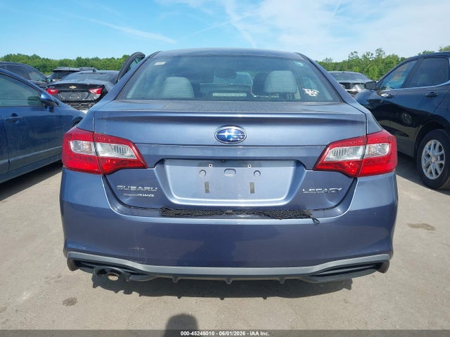 Subaru Legacy 2.5i