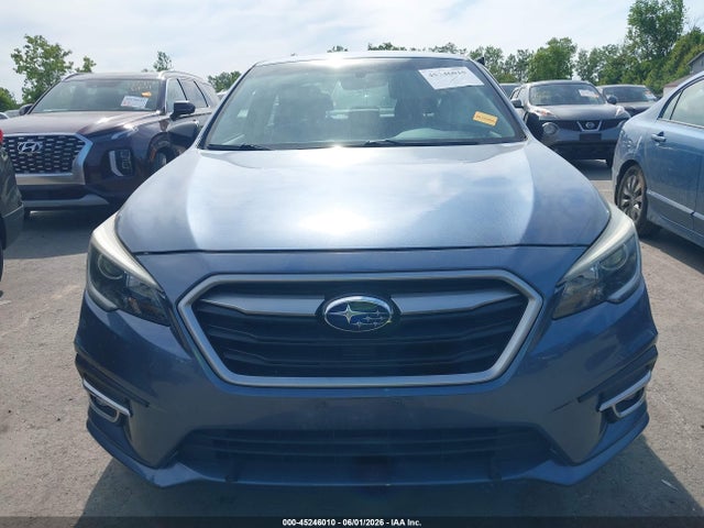 Subaru Legacy 2.5i
