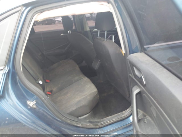 Volkswagen Jetta 1.4t S