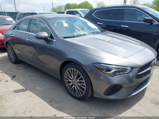 Salvage Mercedes-Benz Cla-class Image
