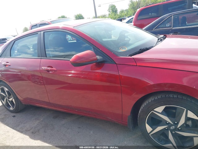 Hyundai ELANTRA Sel