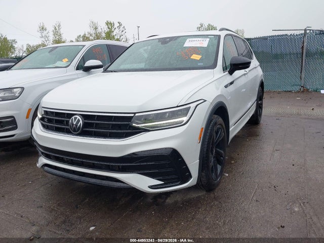 Volkswagen Tiguan 2.0t Se R-line Black