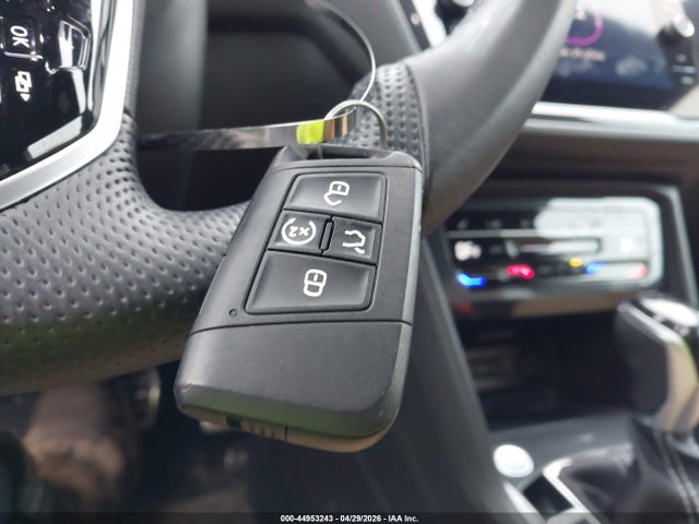 Volkswagen Tiguan 2.0t Se R-line Black