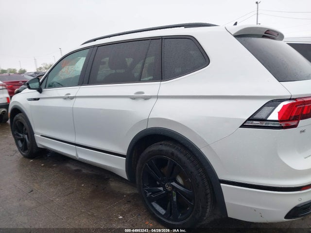 Volkswagen Tiguan 2.0t Se R-line Black