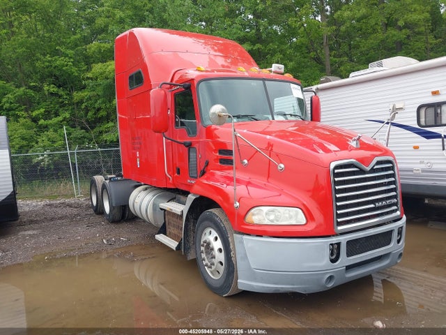 Salvage Mack 600 Image