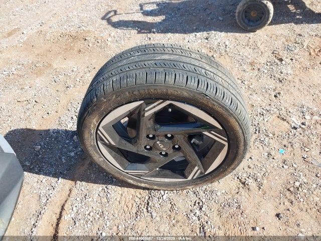 Kia K4 Ex