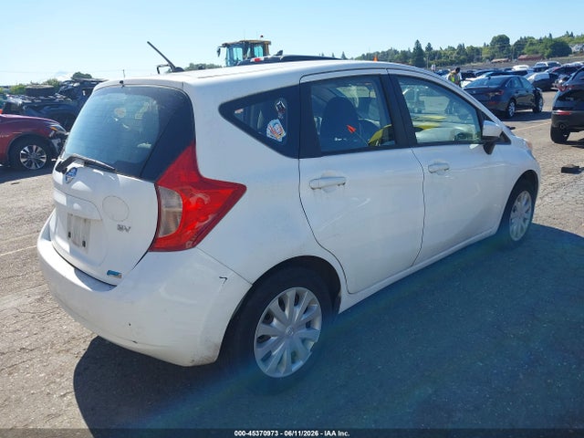 Nissan Versa