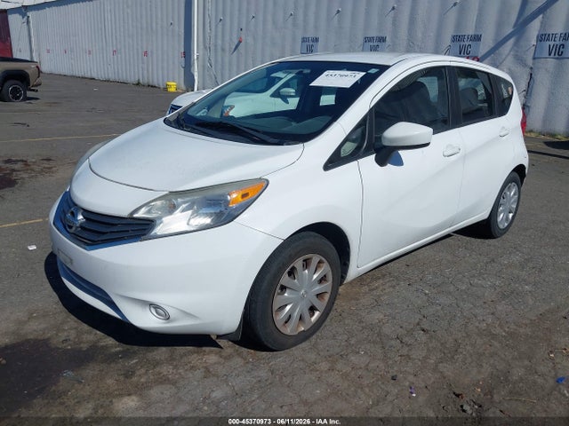 Nissan Versa