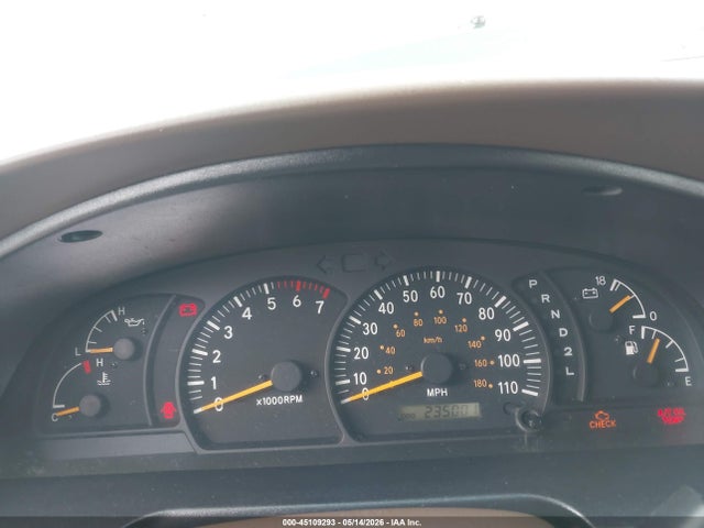 Toyota Tundra Ltd V8