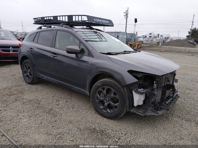Salvage Subaru Crosstrek Image