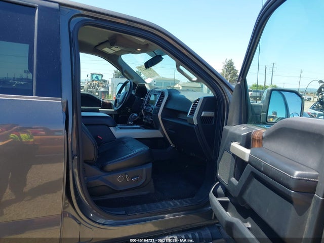 Ford F-150 Lariat