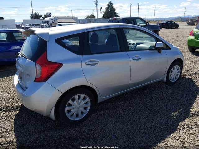 Nissan Versa Sv